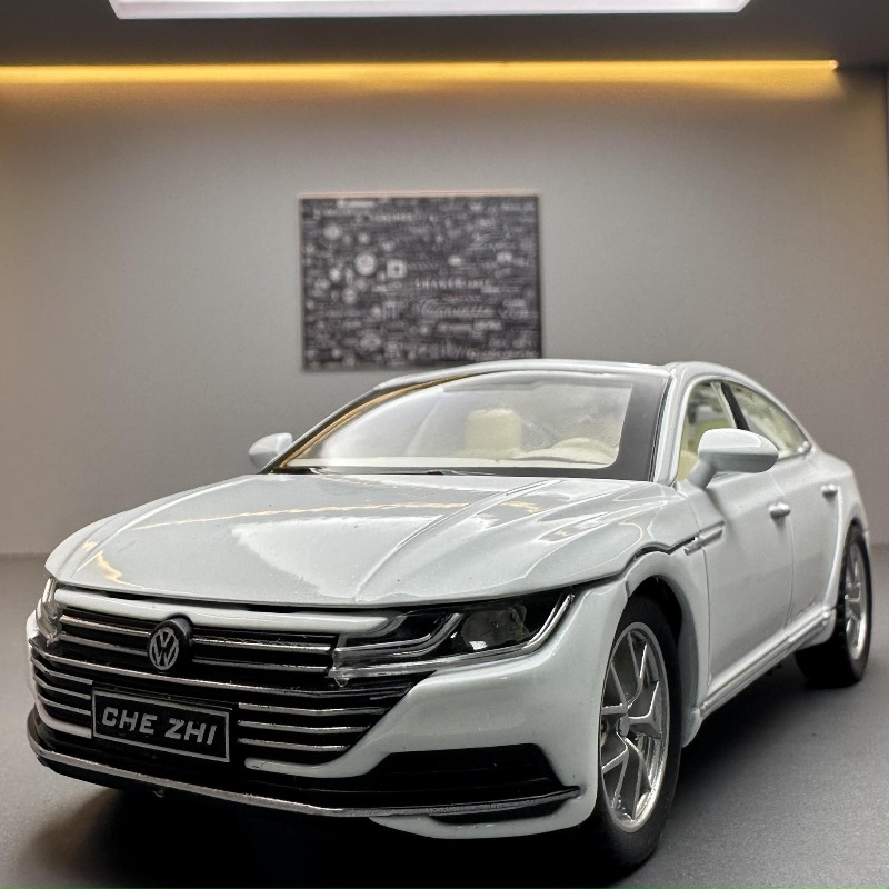 Decor Lighting Returns - Mobil Mainan Skala 1:32 Berbahan Alloy